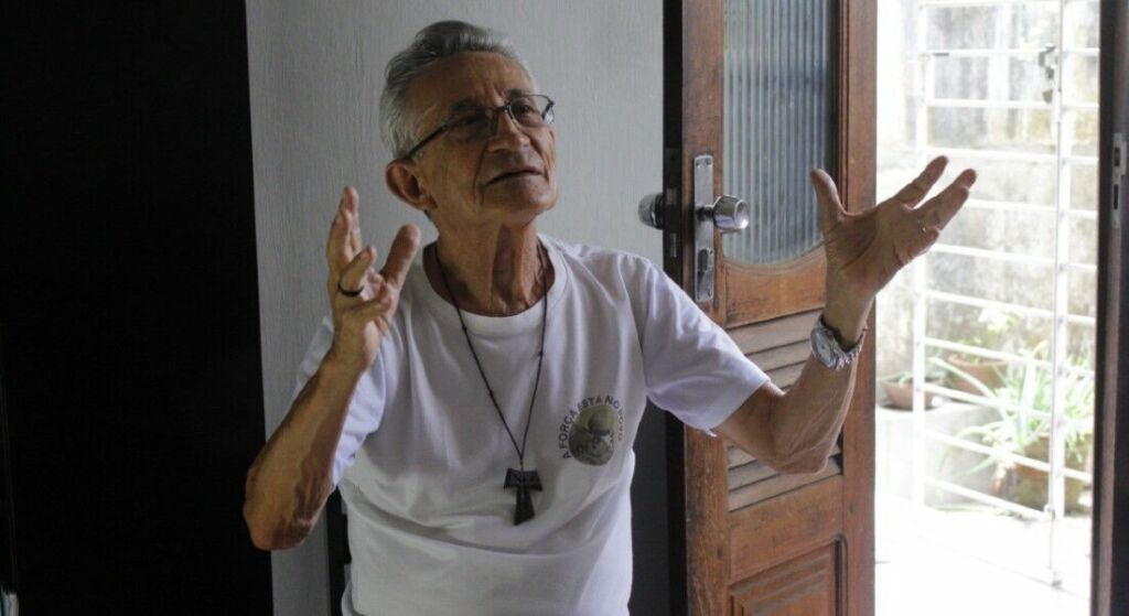 Morre aos 84 anos Padre Reginaldo Veloso