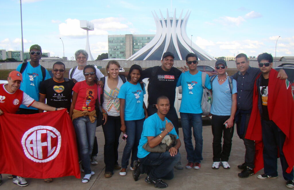 Marcha dos Pontos de Cultura em Brasília - ComCausa