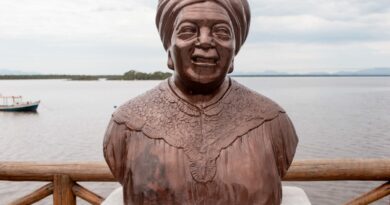Lider Quilombo busto Maria Conga