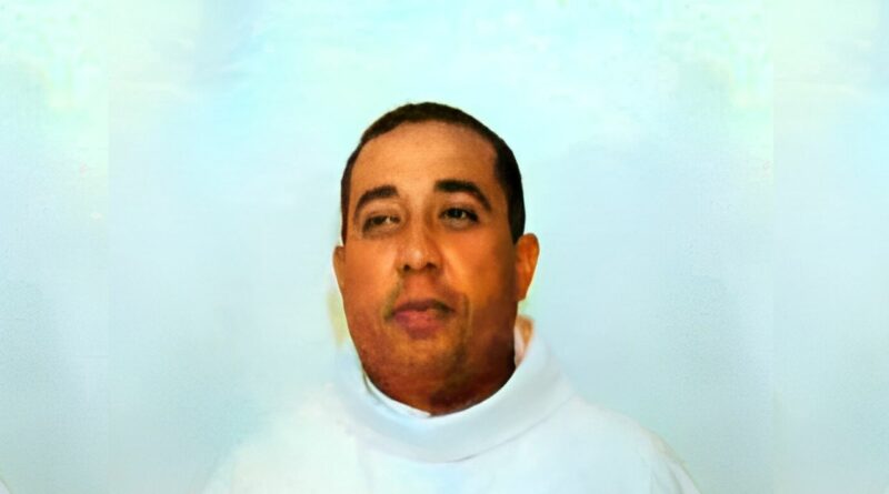 Padre Paulo Henrique Keler Machado